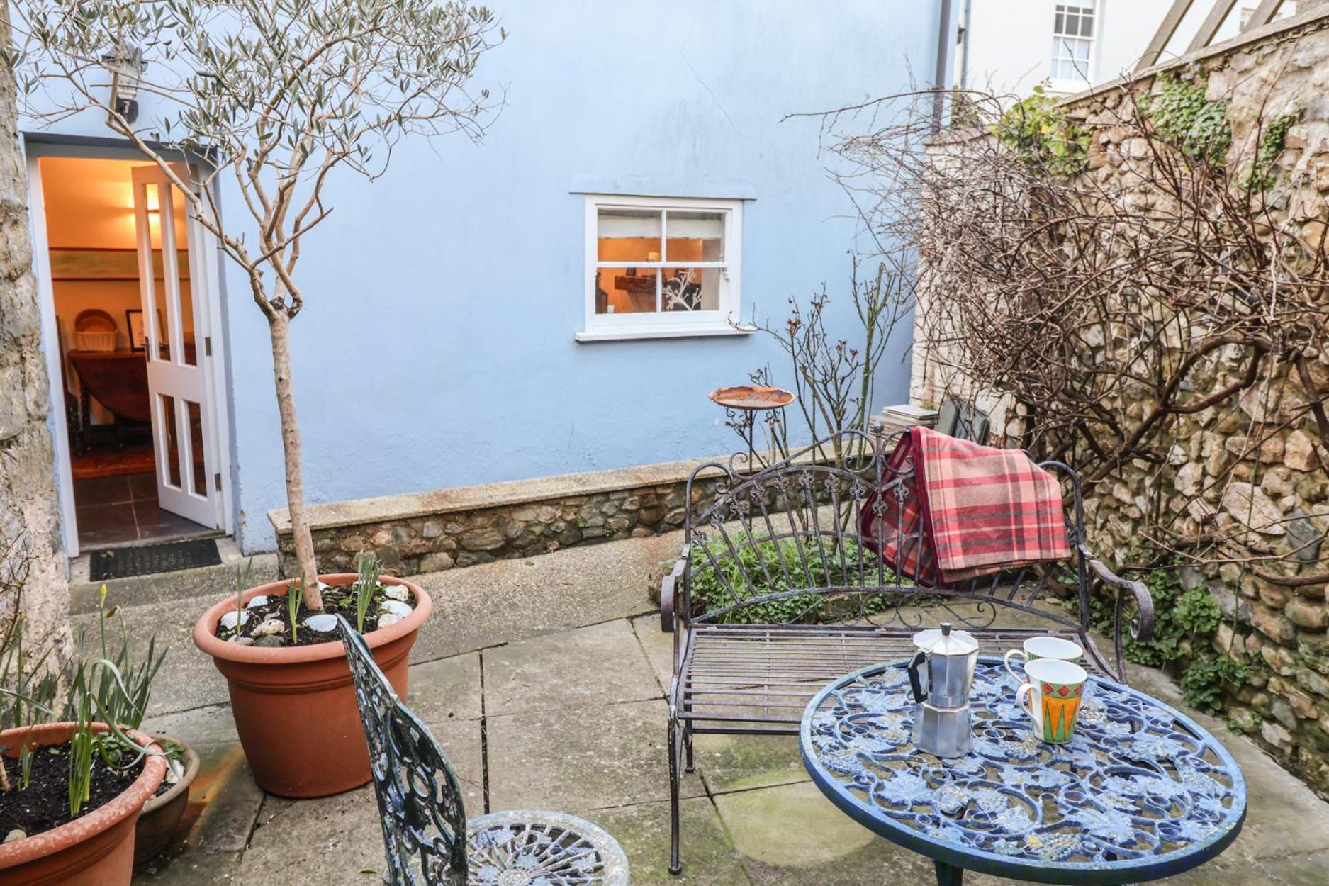 Naunton Cottage Lyme Regis Bagian luar foto