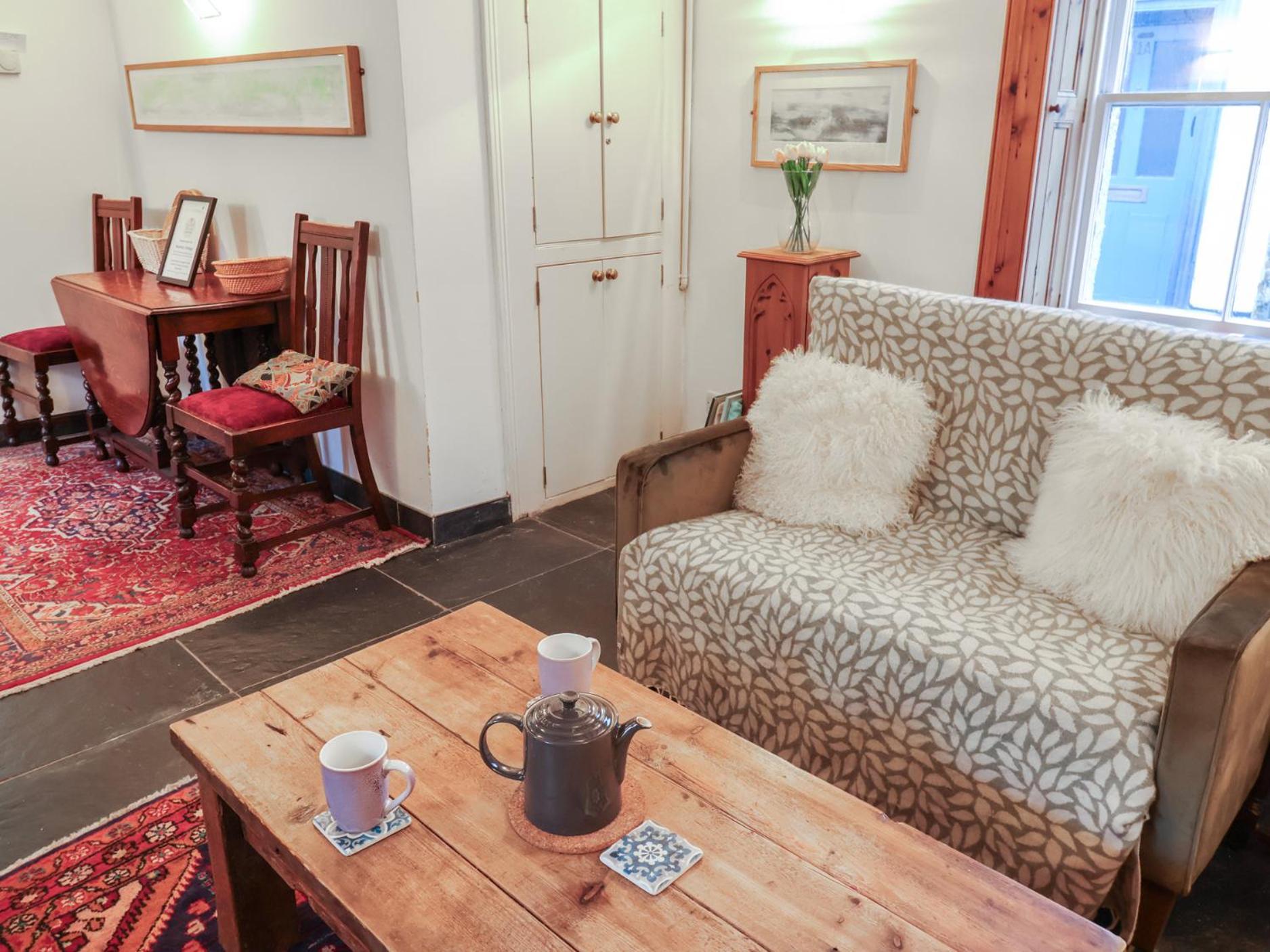 Naunton Cottage Lyme Regis Bagian luar foto